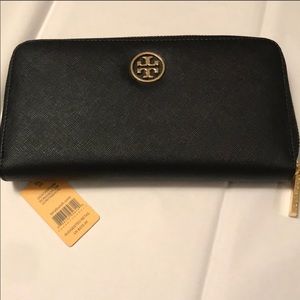Tory Burch Robinson Continental wallet